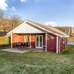 Pavo - 200m From The Sea By Interhome *