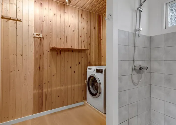 Pavo - 200m From The Sea By Interhome