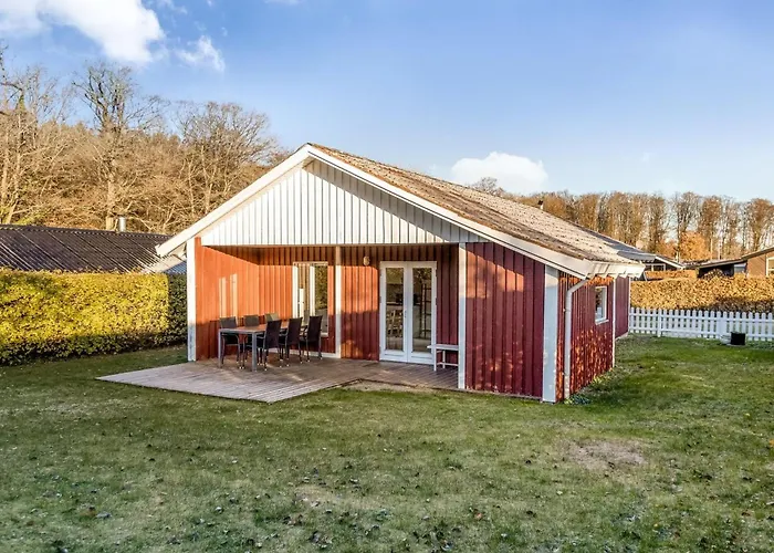 Pavo - 200m From The Sea By Interhome *